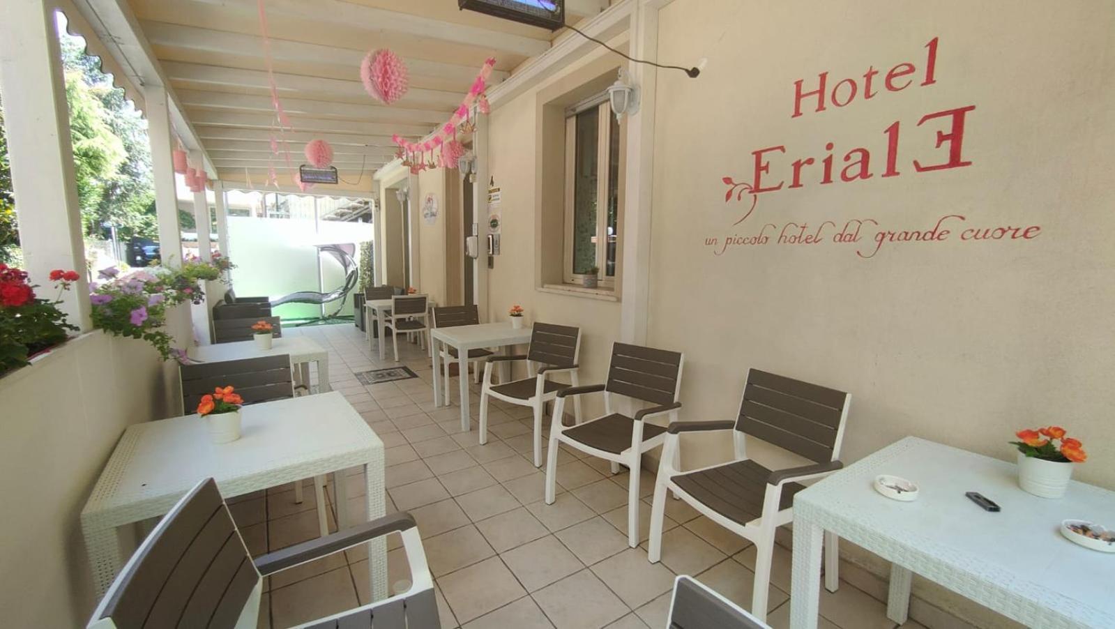 Hotel Eriale 리미니 외부 사진
